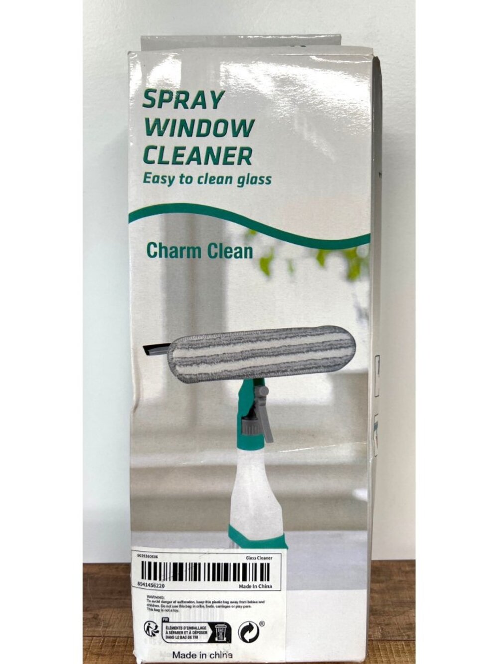 Charm Clean Spray Window Cleaner With Microfiber Head & Scraper - Easy-To-Use Gl